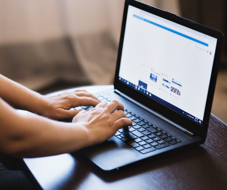 Cómo reconocer sitios confiables en internet: claves para no caer en páginas engañosas