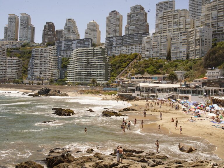 Una argentina revela el fraude turístico en las playas de Chile