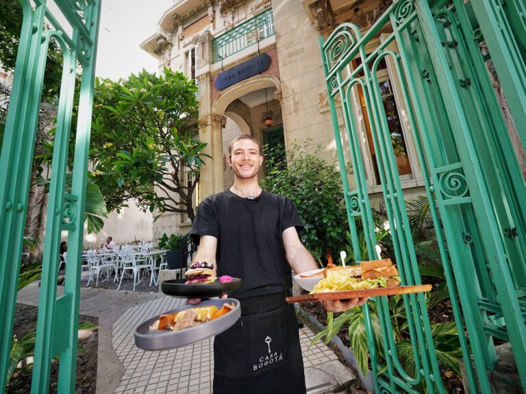 Descubre un nuevo restaurante en Floresta: una joya de 1914 con jardín secreto