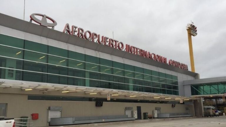 Aerolíneas Argentinas inaugura ruta Córdoba-Miami para el Mundial