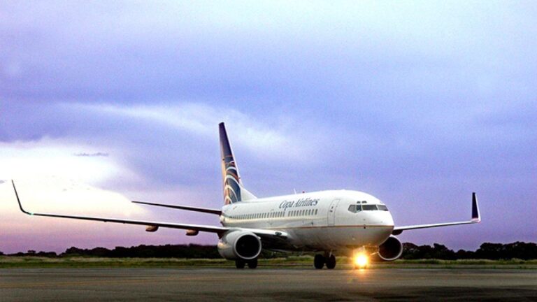 Canadiense se hace pasar por piloto para volar gratis al estilo ‘Atrápame si puedes’