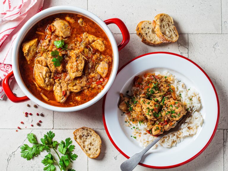 Delicias en la Cocina: Recetas Rápidas con Salsa de Tomate, Fideos y Más