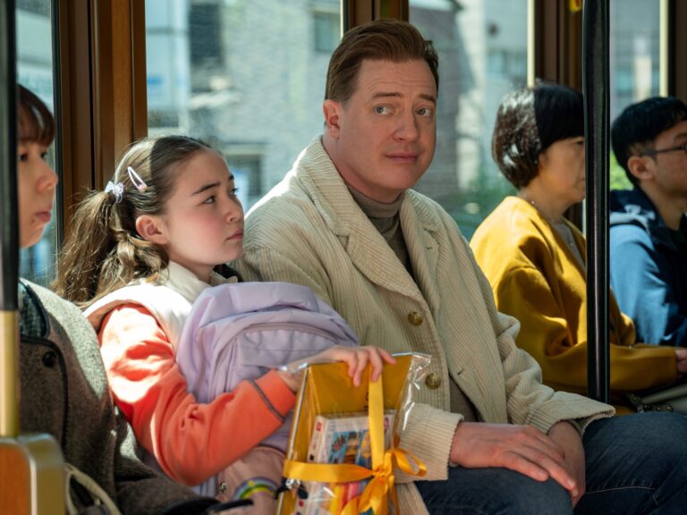 Brendan Fraser brilla en ‘Familia en Renta’
