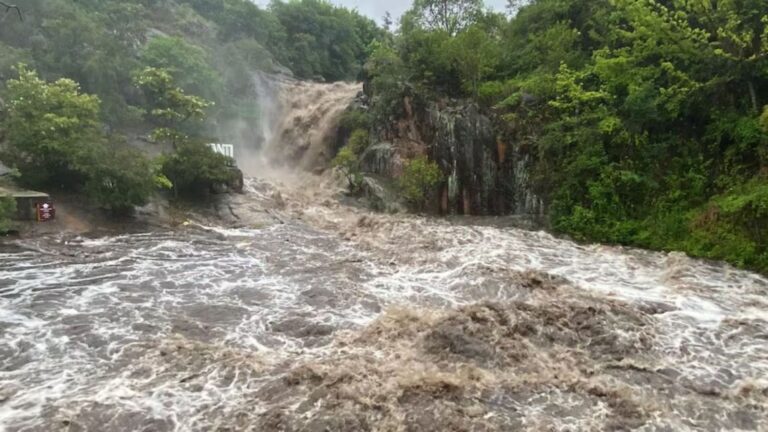 Tanti: alerta por crecida de 3,5 metros tras lluvias intensas