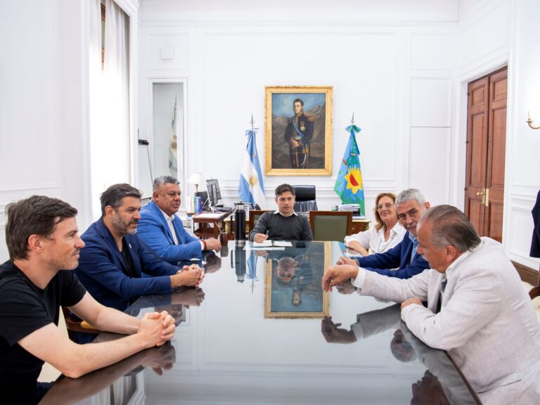 Tapia, impulsado por Kicillof y intendentes, se mantiene en Ceamse pese al escándalo de corrupción en la AFA