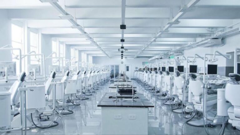 El Hospital Odontológico de la UBA atenderá en enero y febrero ante la alta demanda