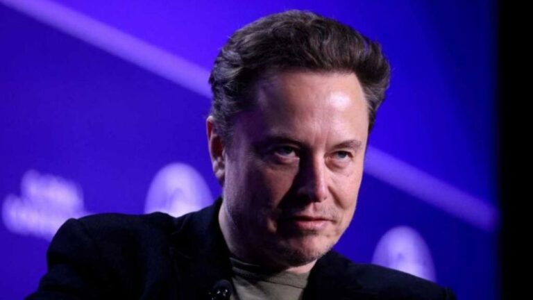IA Grok de Musk produce miles de imágenes de desnudos sin consentimiento cada hora