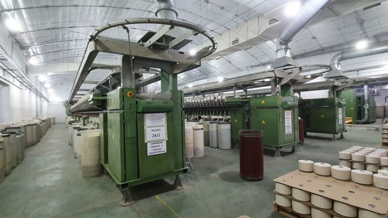 Adiós a un legado: Cierra histórica fábrica textil y despide a 260 trabajadores