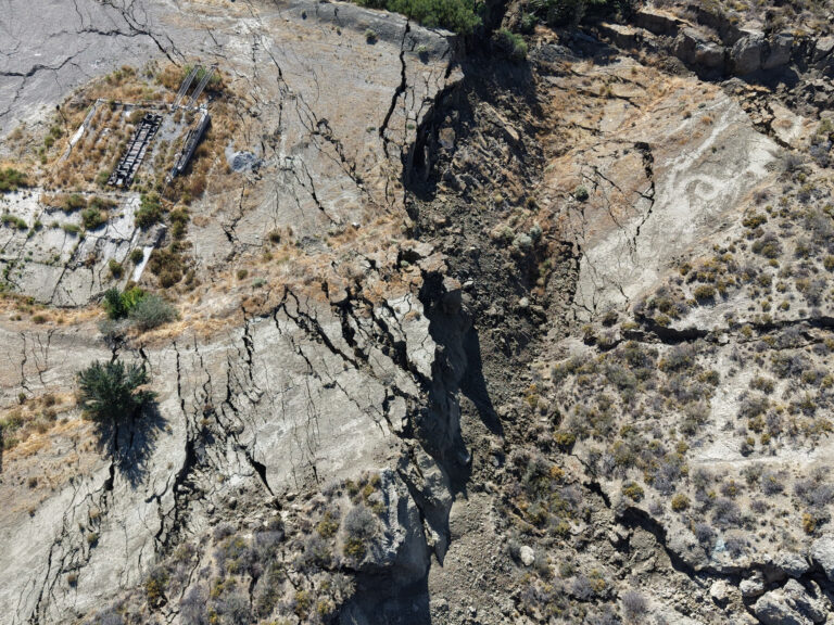 Expertos Urgen a Implementar una Remoción Progresiva de Viviendas en la Zona Colapsada