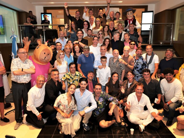 Gran Cumbre: Lanzamiento de la Temporada Teatral en Mar del Plata