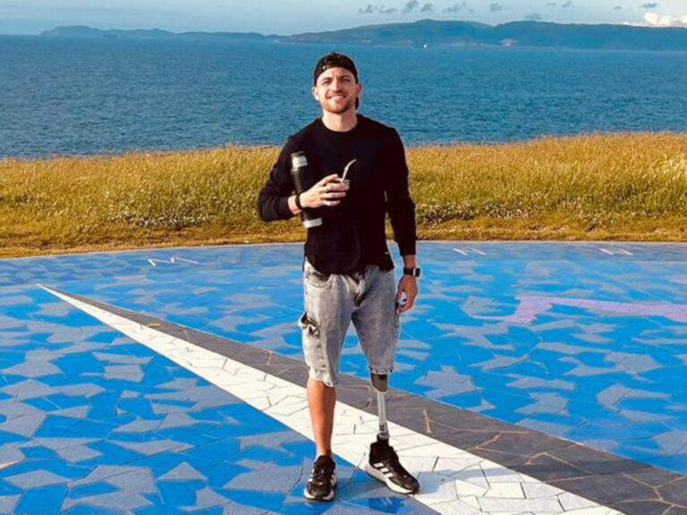 El sobrino de Heinze supera la adversidad y reconstruye su vida tras perder una pierna