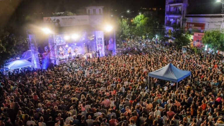 La Falda da inicio a su emocionante temporada de verano 2026: Recitales, actividades familiares y magia bajo las estrellas