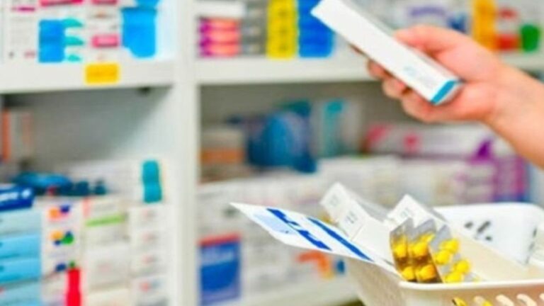 ANMAT Cierra Laboratorio Rosarino por Fabricación Ilegal de Medicamentos