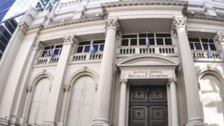 Proyecciones de Inflación y Dólar 2026: Lo que dicen las Consultoras del Banco Central