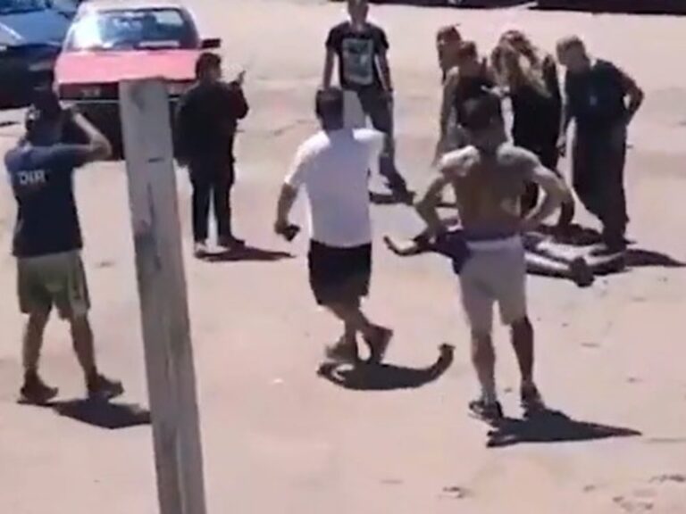 Violento enfrentamiento deja a un hombre hospitalizado