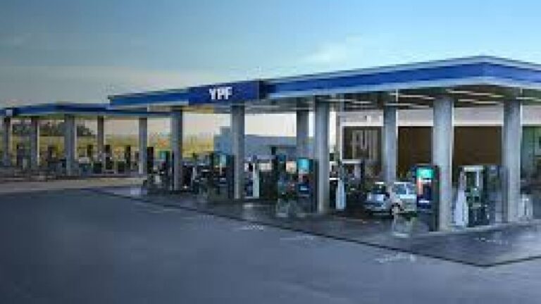 Precios de la Nafta hoy en CABA: Actualización de YPF, Shell, Axion y Puma