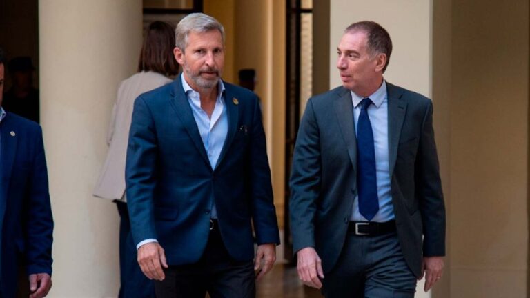 Santilli recorre el país y se une a Frigerio para impulsar la reforma laboral
