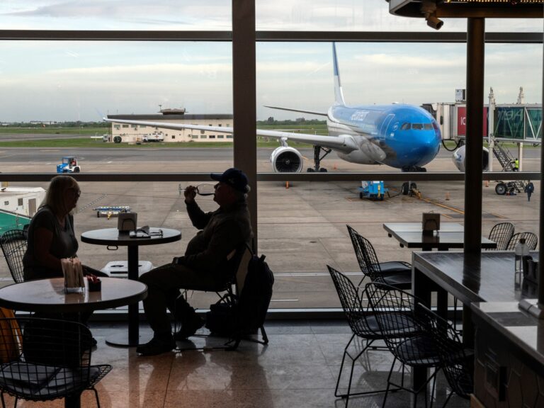 Aerolíneas Argentinas lanza vuelos especiales para los partidos de la Selección