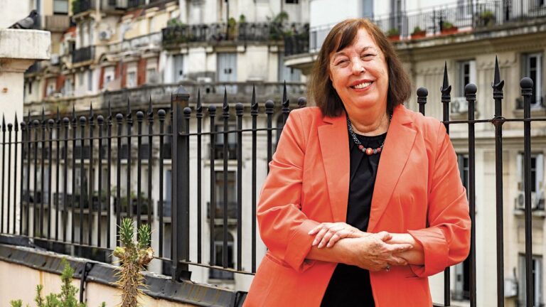 Virginia Gamba: «Opté por confiar en la humanidad»