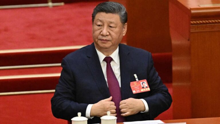 Desplazamiento de General de Xi Jinping: Nuevas incógnitas sobre Taiwán y la sucesión