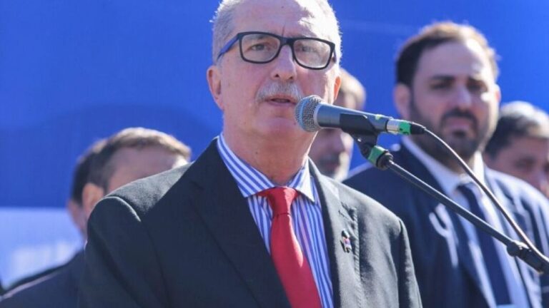 Misiones Actualiza y Acredita Ayuda Escolar