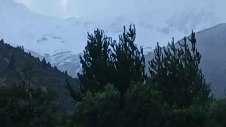 Cerro Catedral se viste de blanco en pleno verano