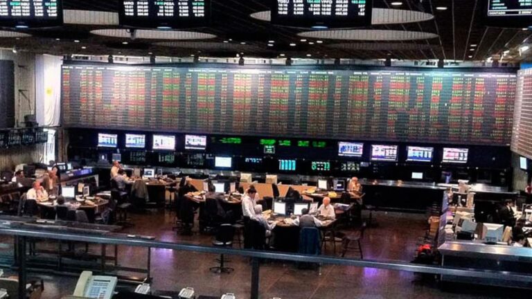 Merval se desploma a niveles mínimos en tres meses