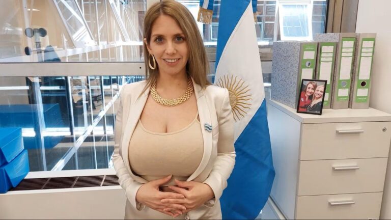 Diputada libertaria critica el carnaval: ‘Es una vitrina donde se exhibe tu cuerpo’
