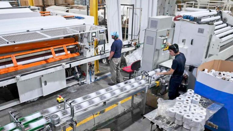 El Indec reporta una ligera mejora en la industria 2025, a pesar de la caída continua de los números