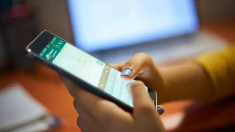 WhatsApp Introduce Historial de Mensajes en Grupos: ¿Qué Significa?