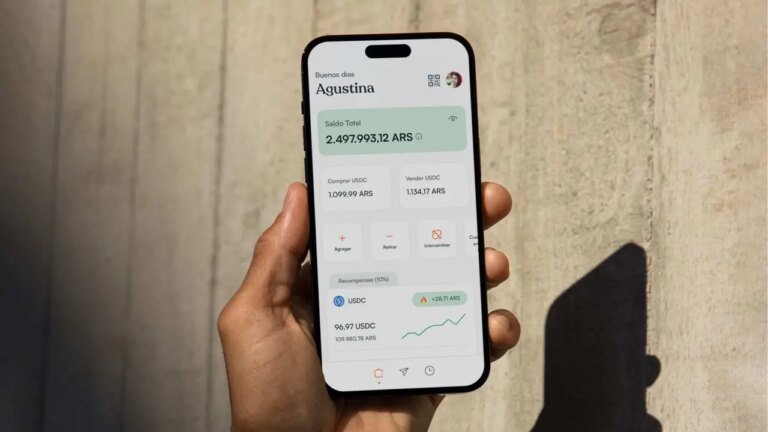Vesseo presenta su cuenta digital para acceder a dólares de forma sencilla