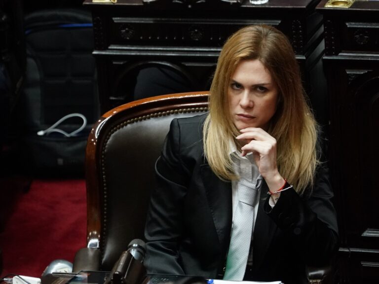 Repudio de diputados a Lilia Lemoine por sus comentarios sobre Ian Moche y demanda de retractación