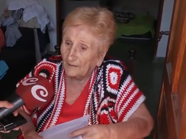Mujer hallada atada: su madre señala al exmarido como responsable