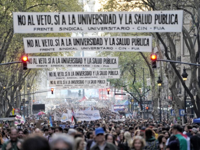 Gobierno llevará financiamiento universitario a sesiones extraordinarias del Congreso