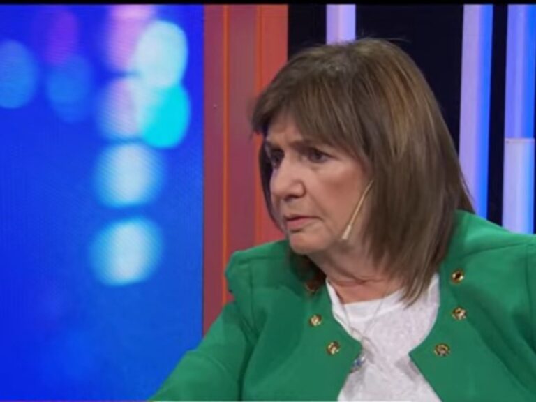 Bullrich admite error en licencias por enfermedad de la reforma laboral