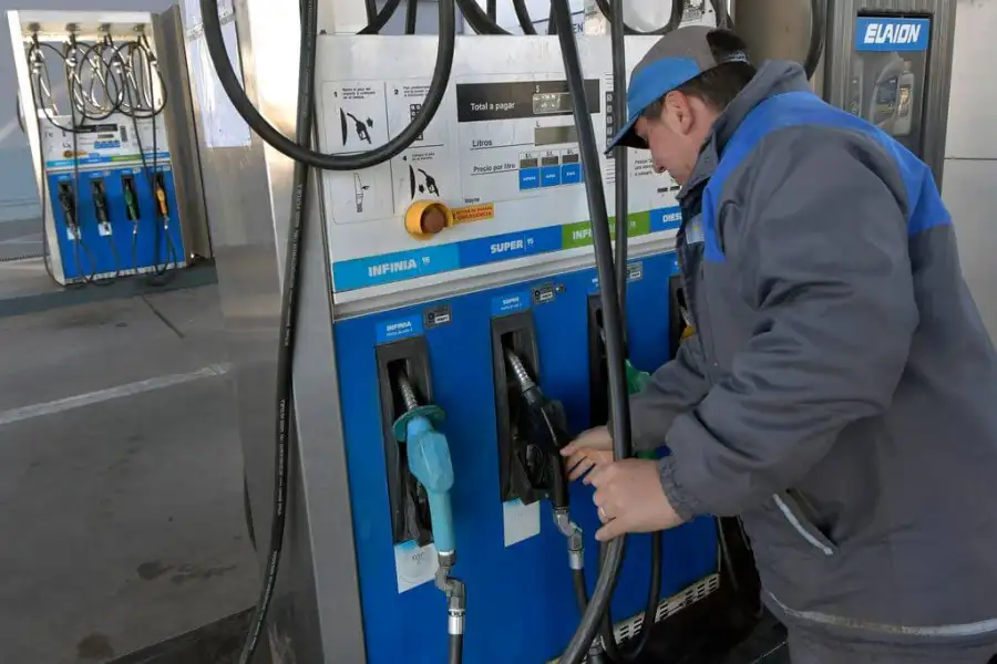 Precios de combustibles en Buenos Aires