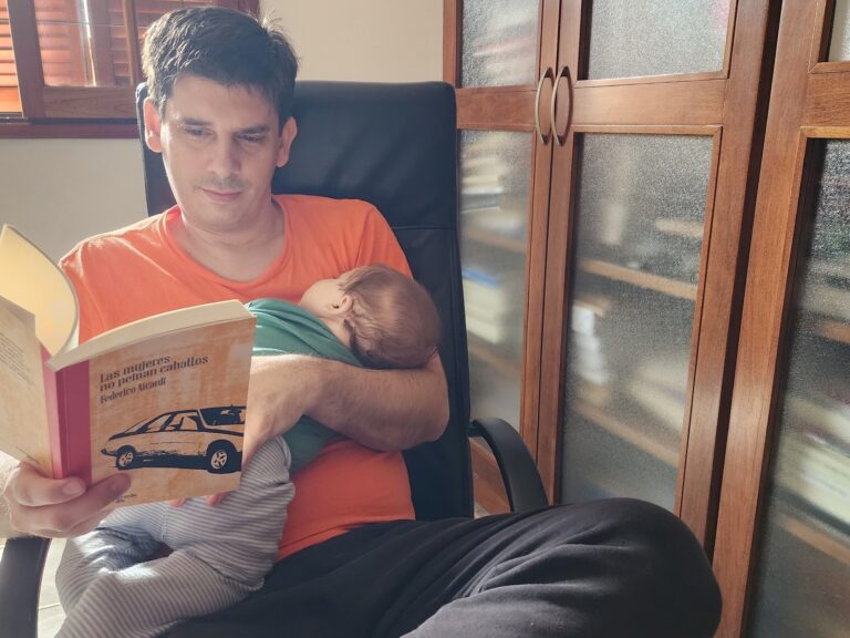 Corrigiendo la Cabeza Plana de Mi Bebé: Un Casquito a Medida