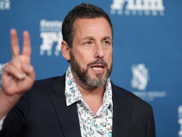 Adam Sandler desmiente rumor viral sobre su hija y una tienda de Chanel