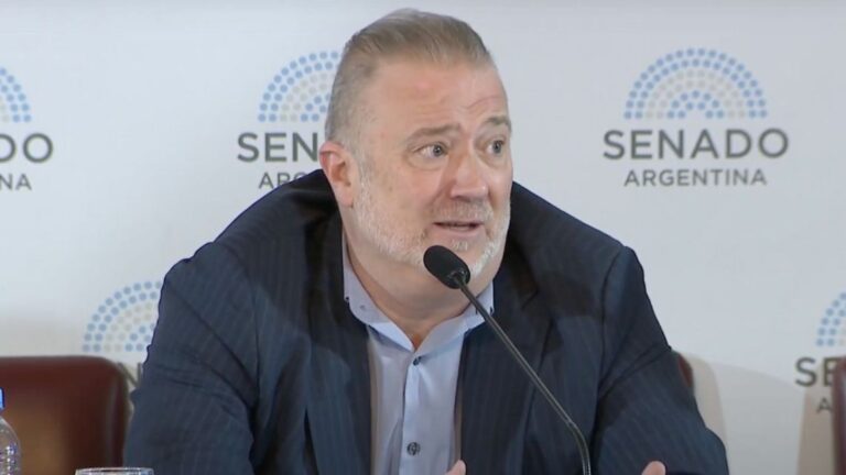 Gil Domínguez: La reforma laboral, un paso atrás