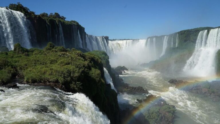 Del Cine al Turismo: Cómo las Películas Redefinen los Destinos Viajeros