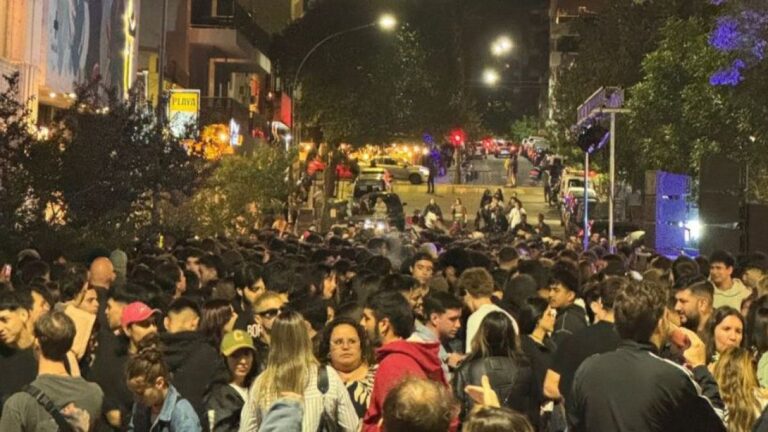 ¡Regresa la Noche de las Compras en Córdoba: Carnaval, Descuentos y 50 Comercios en su Edición 2026!