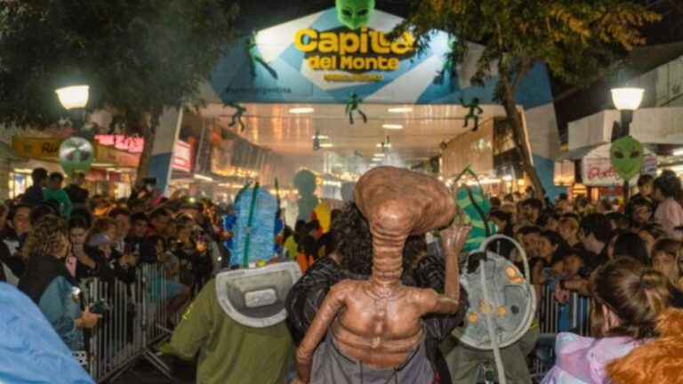 ¡Última Llamada! Capilla del Monte alcanza el 90% de ocupación turística por el Festival Alienígena 2026.