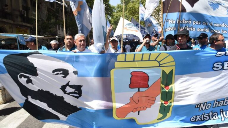 Reforma Laboral: La CGT se prepara para el paro general