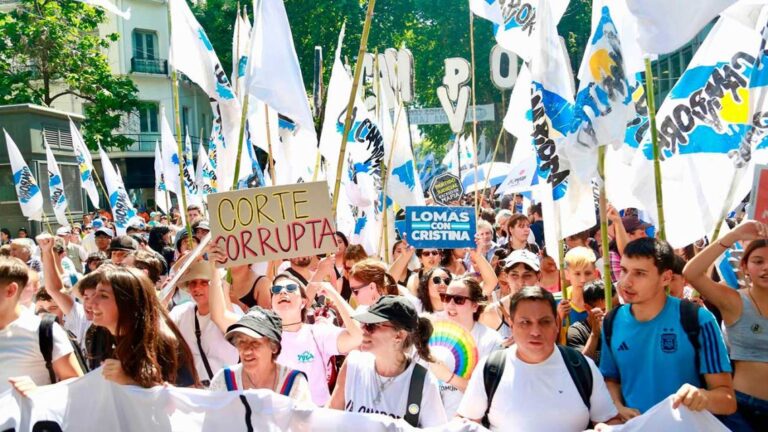Marcha por la reforma laboral: cortes y desvíos en CABA hoy