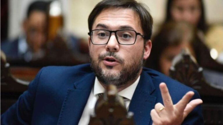 Propuesta de Legislador: Elegir Directores de Fiscalías Regionales por Voto Popular