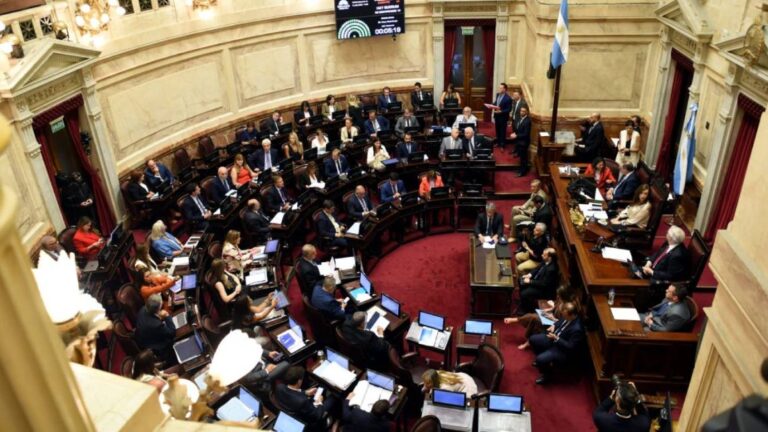 Reforma Laboral: Diputados Deciden Sobre Licencias por Enfermedad y Salarios