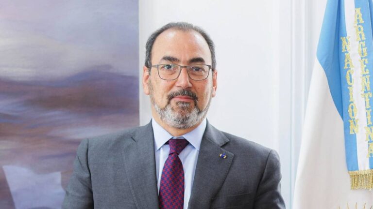 Sergio Díaz Granados: «Impulsar un mercado energético robusto en Sudamérica»