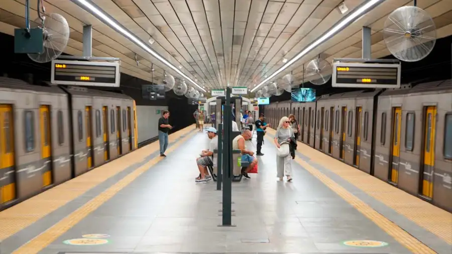 Renovación de la estación Plaza Italia