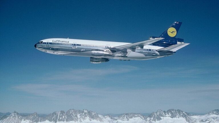 Lufthansa: Un Siglo de Altibajos en la Aviación Alemana