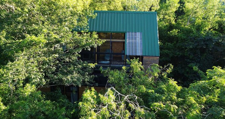 Interior del Hotel Entre Árboles